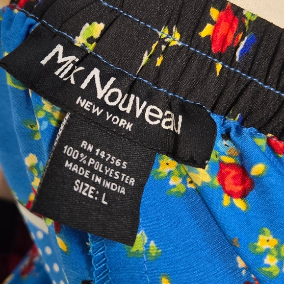 BEAUTIFUL MIX NOUVEAU MULTI PATTERNED FLORAL MAXI SKIRT 🌹 - Picture 8 of 9